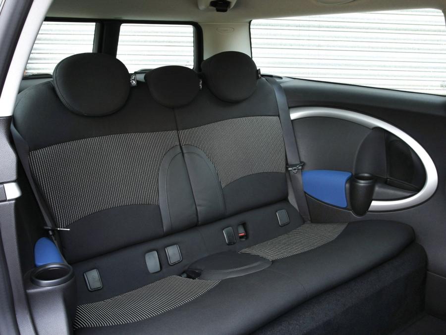  Mini Cooper S Clubman 2007 года  (фото 10 из 82)